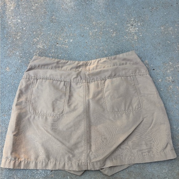Nike ACG Women's Khaki Skort - Picture 4 of 5